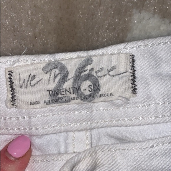 We The Free Maggie Ripped Destroyed Raw Hem Jeans - Picture 2 of 2